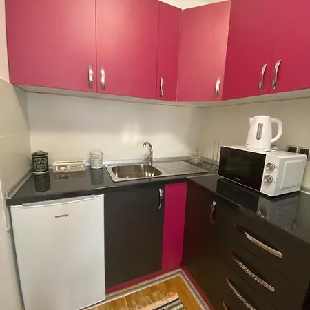 Aurora Bulevar Apartamento *